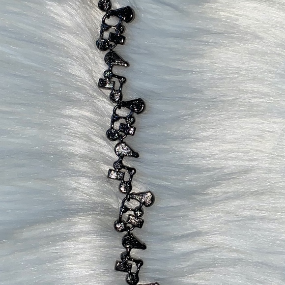 Matching Set - Purple & Pink Jeweled Costume Bracelet AND Matching Earrings - Picture 7 of 9